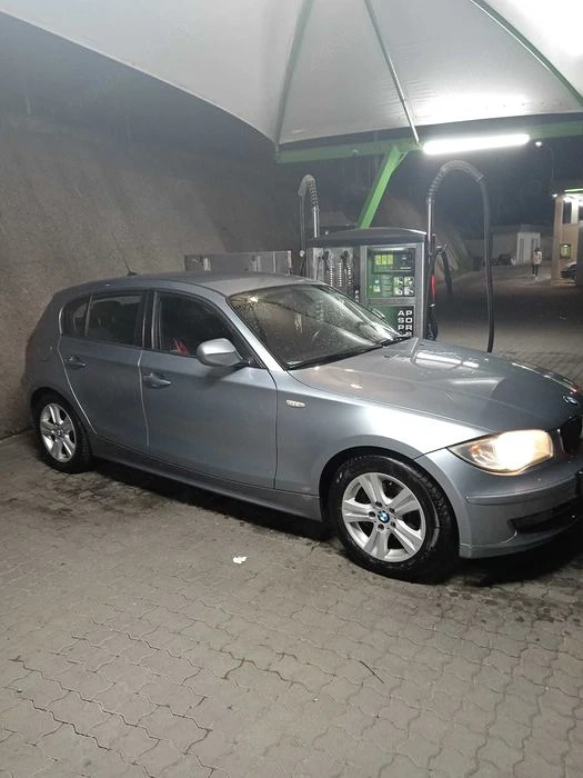 BMW 1 Series 2011 — imagine 3