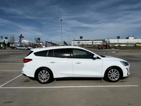 FORD Focus 2019 — imagine 4