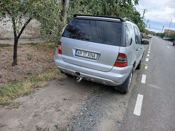 MERCEDES-BENZ E-Class 2001 — imagine 4