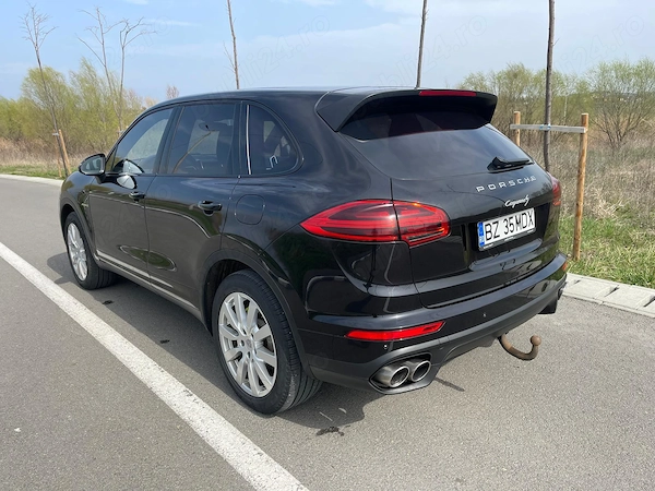 PORSCHE Cayenne 2015 — imagine 4
