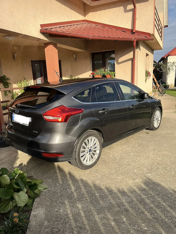 FORD Focus 2018 — imagine 7