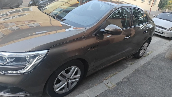 RENAULT Megane 2019 — imagine 2