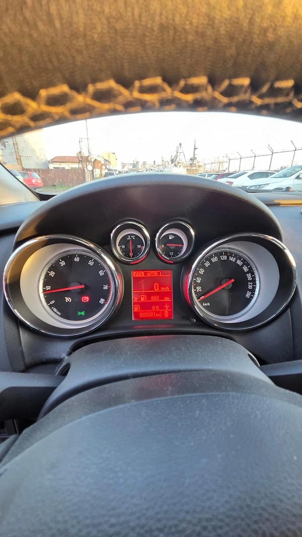 OPEL Astra 2019 — imagine 4
