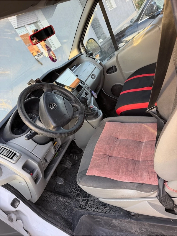 OPEL Vivaro 2014 — imagine 4