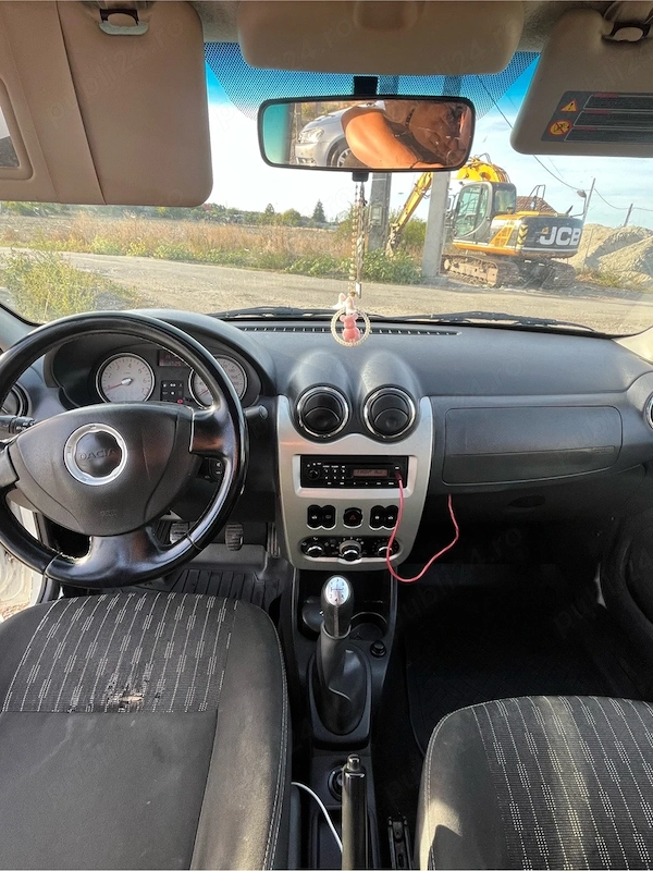 DACIA Logan 2012 — imagine 2