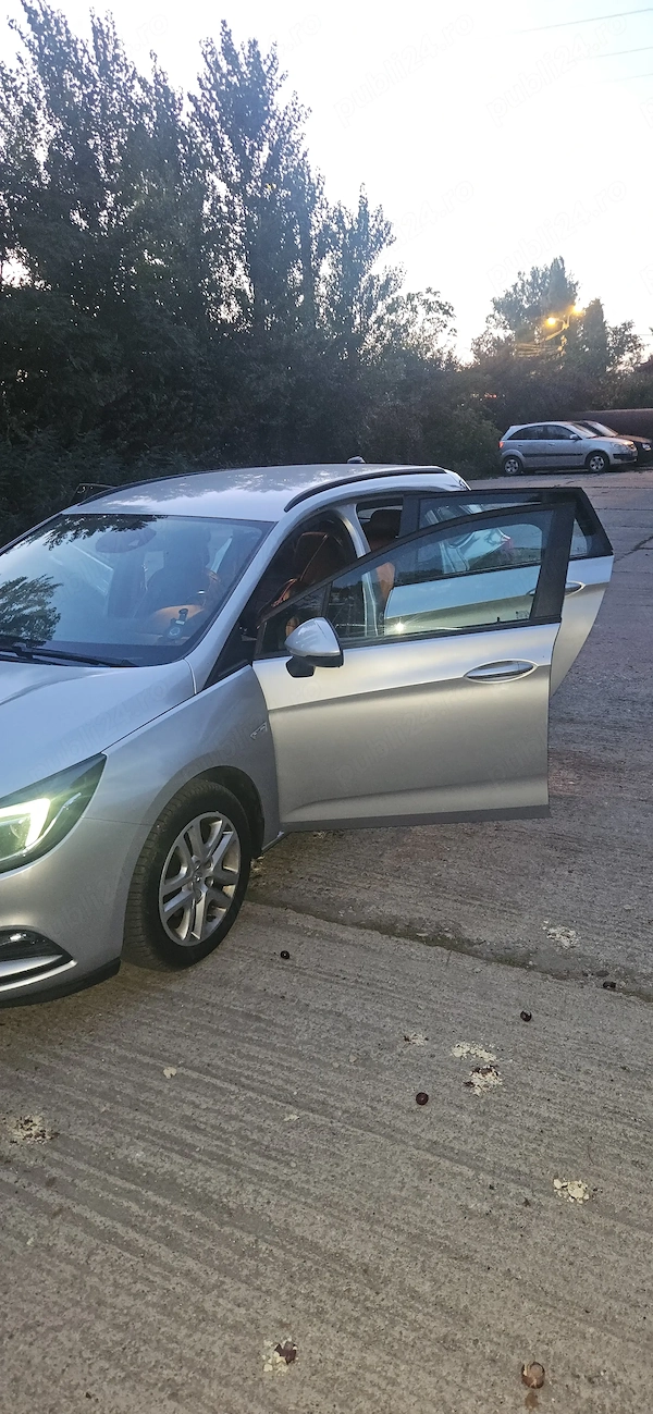 OPEL Astra 2019 — imagine 9