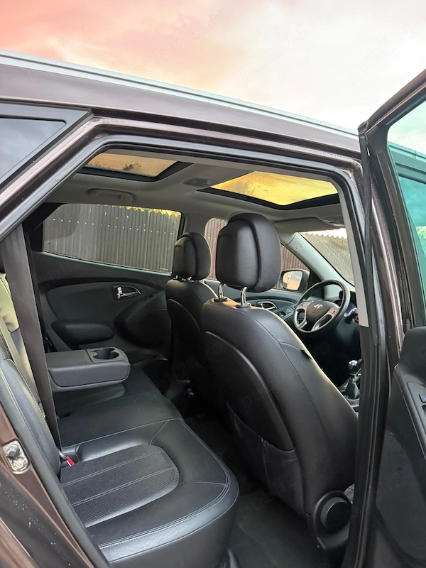 HYUNDAI ix35 2011 — imagine 8