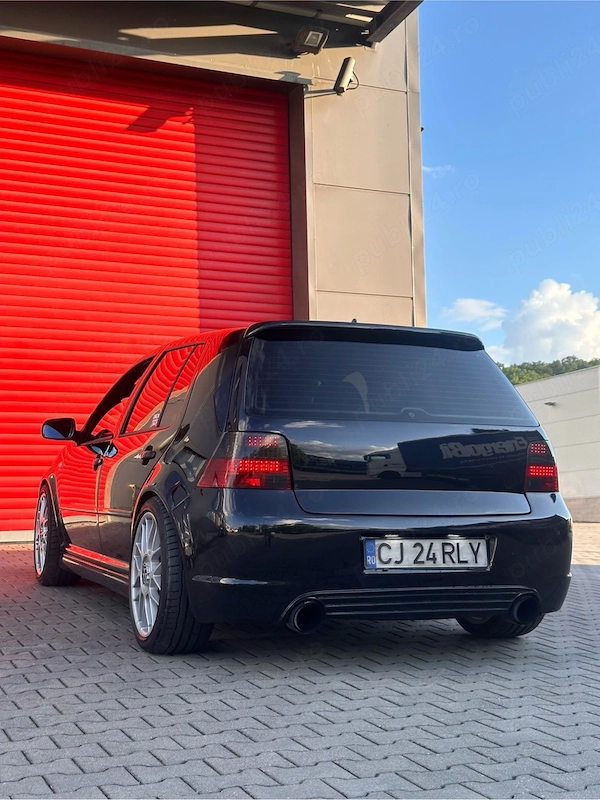 VOLKSWAGEN Golf 2000 — imagine 3