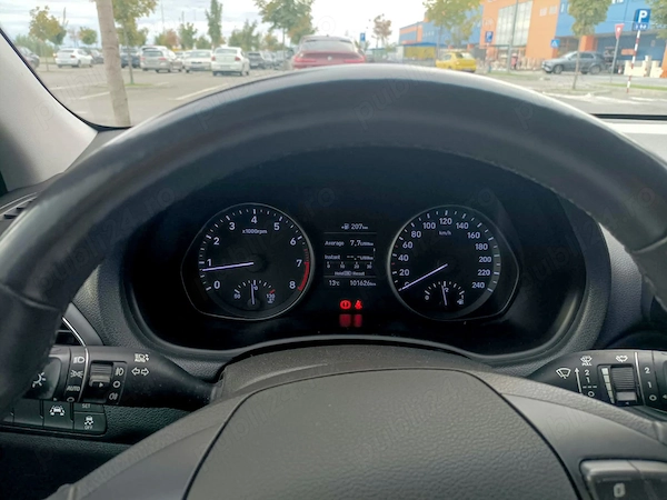 HYUNDAI i30 2018 — imagine 9