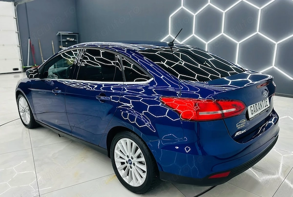 FORD Focus 2018 — imagine 4