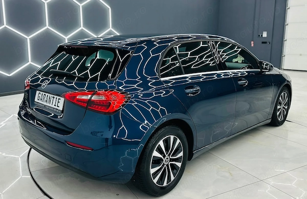 MERCEDES-BENZ A-Class 2020 — imagine 3
