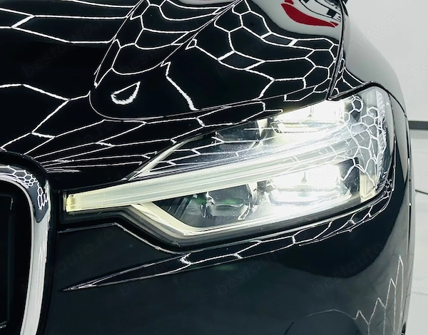 VOLVO XC60 2019 — imagine 10