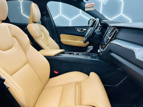 VOLVO XC60 2019 — imagine 19