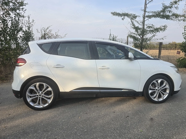 RENAULT Scenic 2017 — imagine 3