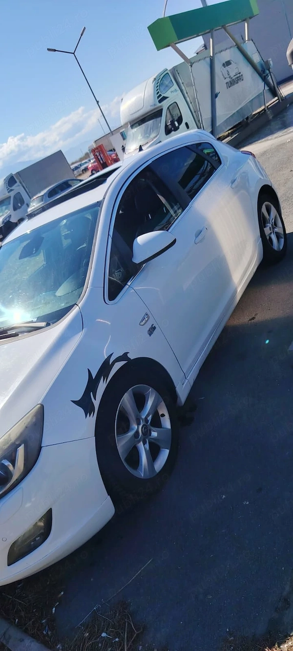 OPEL Astra 2012 — imagine 2
