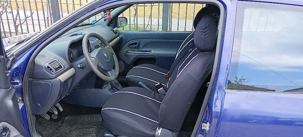 RENAULT Clio 2004 — imagine 2