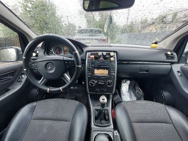 MERCEDES-BENZ B-Class 2010 — imagine 3