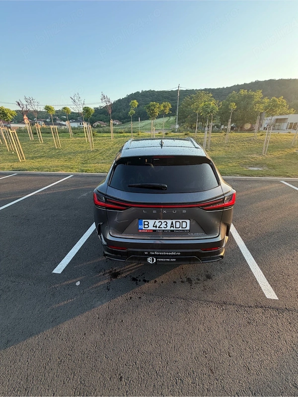 LEXUS NX 2023 — imagine 5