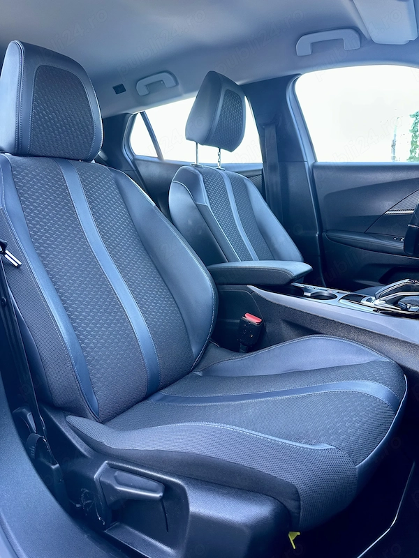 PEUGEOT 2008 2020 — imagine 8