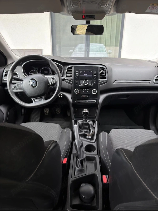 RENAULT Megane 2017 — imagine 8