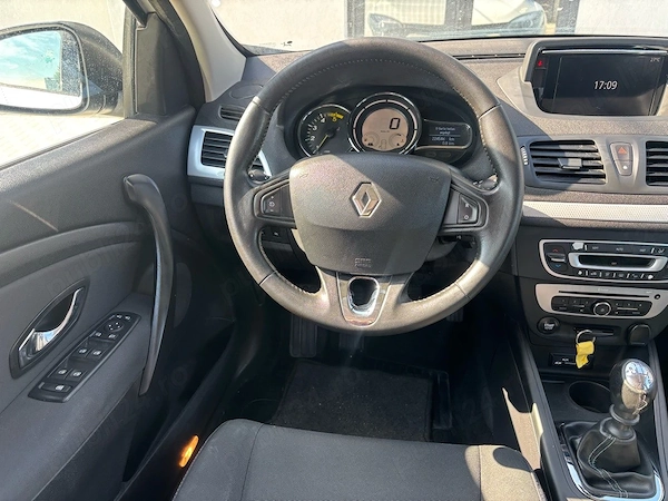 RENAULT Megane 2014 — imagine 2