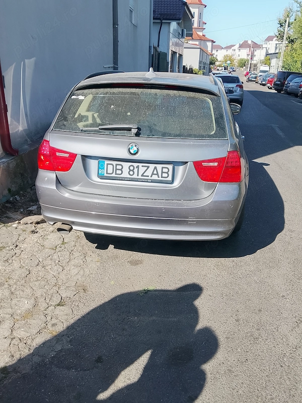 BMW 5 Series 2011 — imagine 5