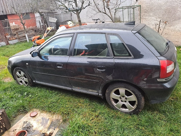 AUDI A3 2001 — imagine 2