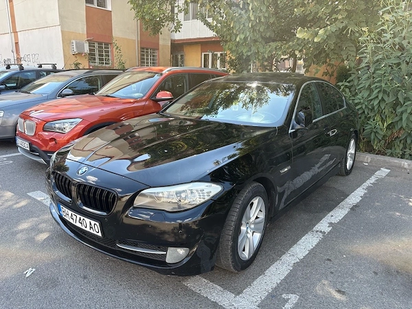 BMW 5 Series 2011 — imagine 3