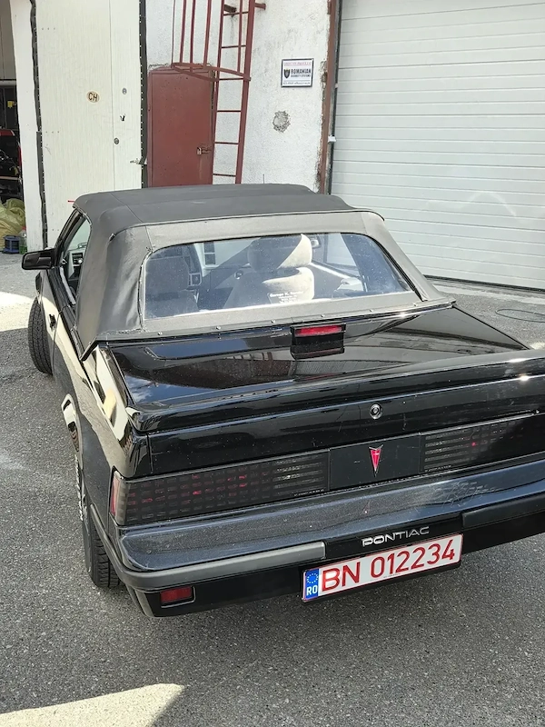 PONTIAC Sunbird 1987 — imagine 5