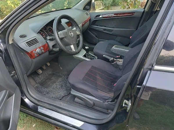 OPEL Astra 2004 — imagine 4