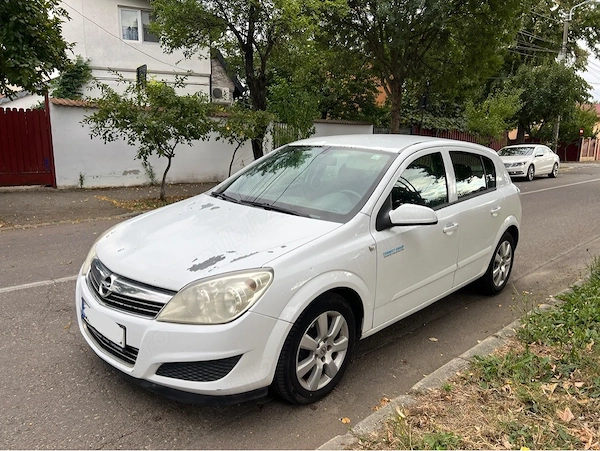 OPEL Astra 2009 — imagine 5