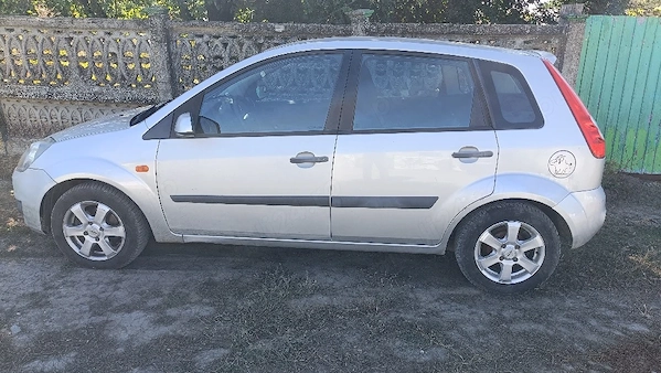 FORD Fiesta 2007 — imagine 2