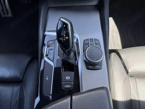 BMW 5 Series 2019 — imagine 9