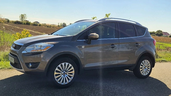 Vând Ford Kuga