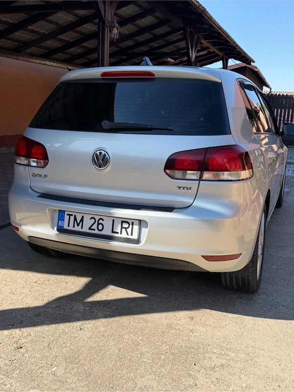 VOLKSWAGEN Golf 2010 — imagine 5
