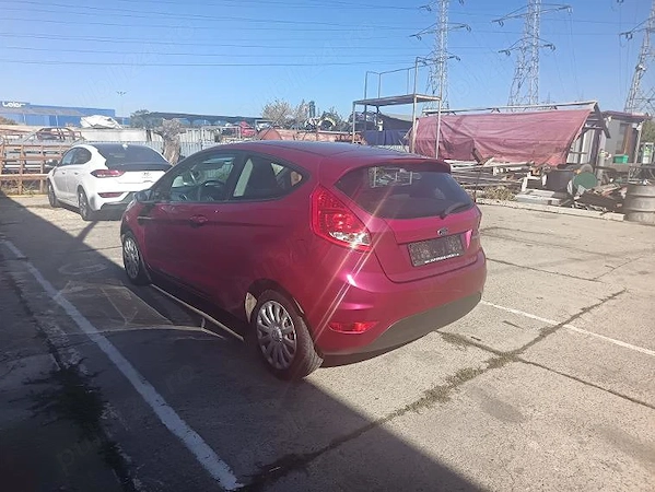 FORD Fiesta 2010 — imagine 3