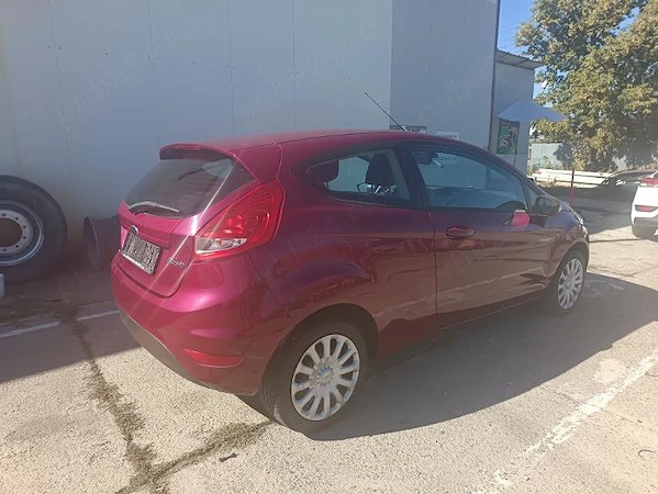 FORD Fiesta 2010 — imagine 2