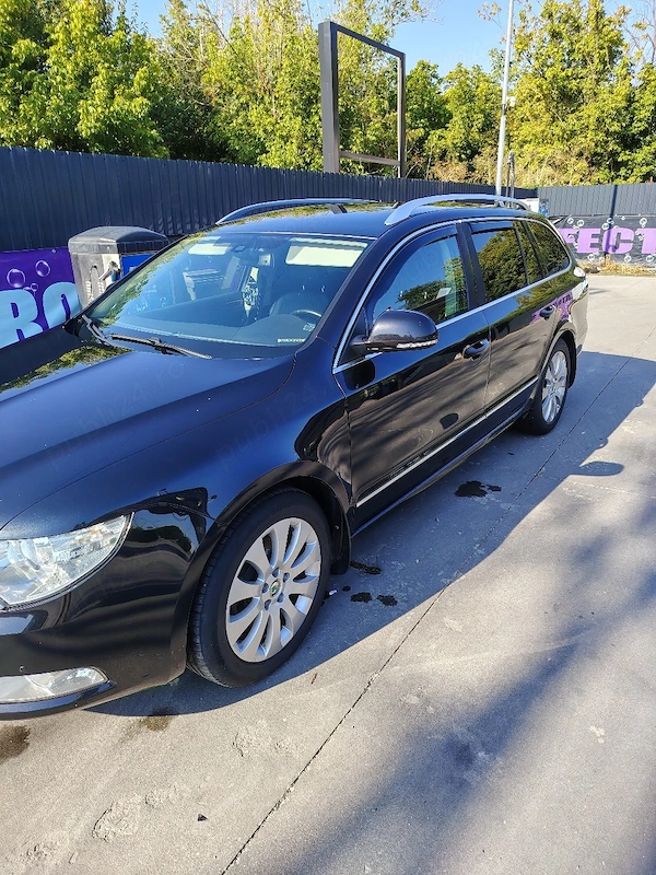 SKODA Superb 2011 — imagine 3