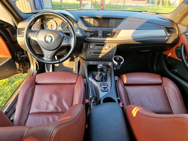 BMW X Series (Generic) 2011 — imagine 5