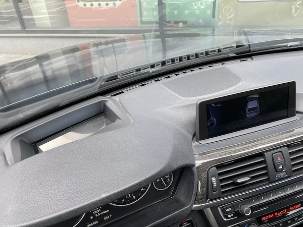 BMW 3 Series 2012 — imagine 10
