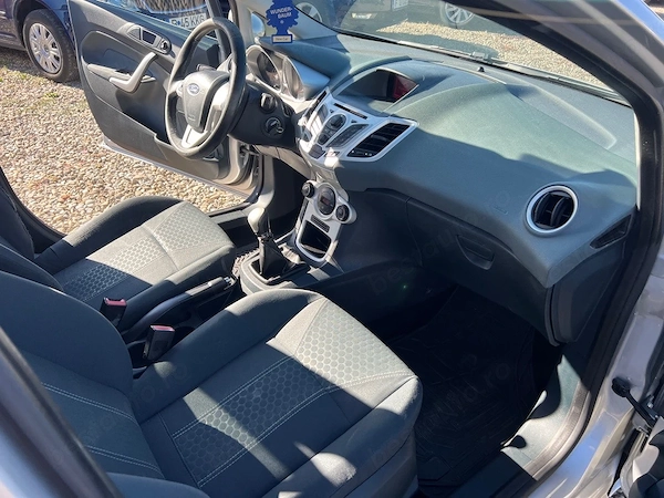 FORD Fiesta 2011 — imagine 11