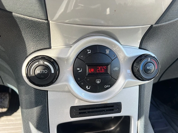FORD Fiesta 2011 — imagine 16