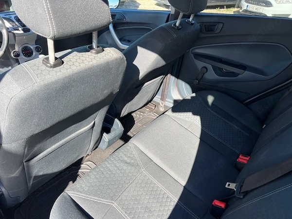 FORD Fiesta 2011 — imagine 20