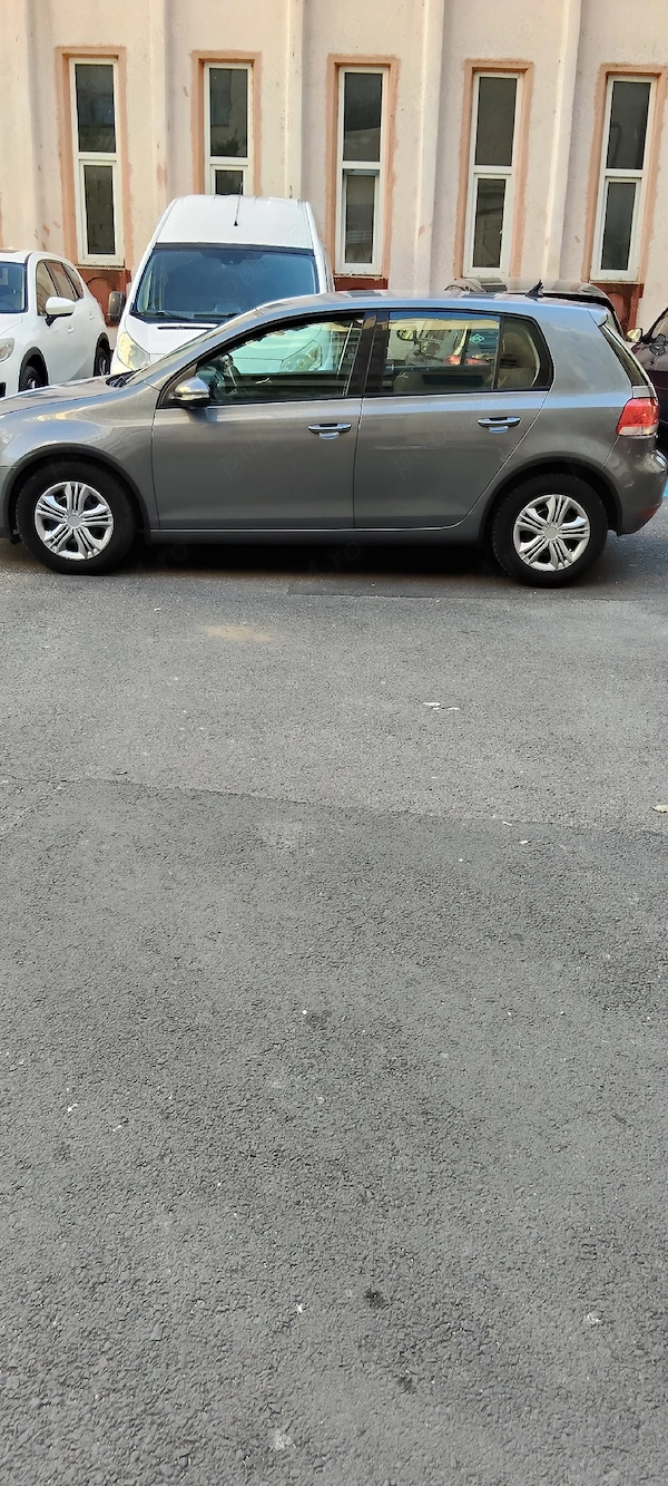 VOLKSWAGEN Golf 2010 — imagine 5