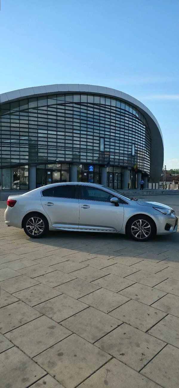 TOYOTA Avensis 2016 — imagine 4