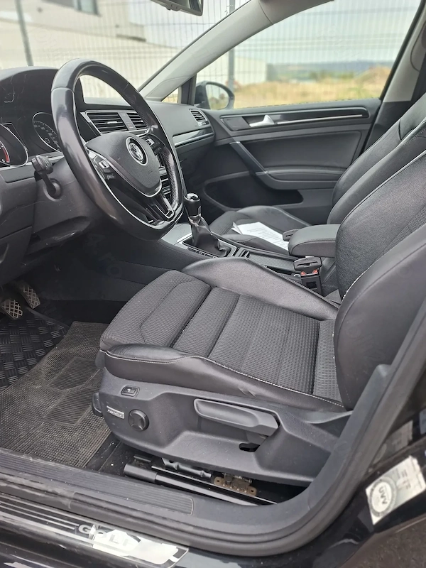 VOLKSWAGEN Golf 2014 — imagine 4