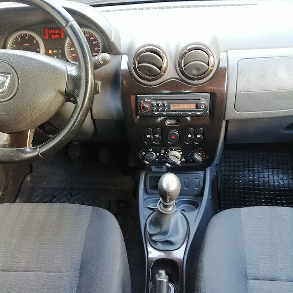 DACIA Duster 2011 — imagine 4