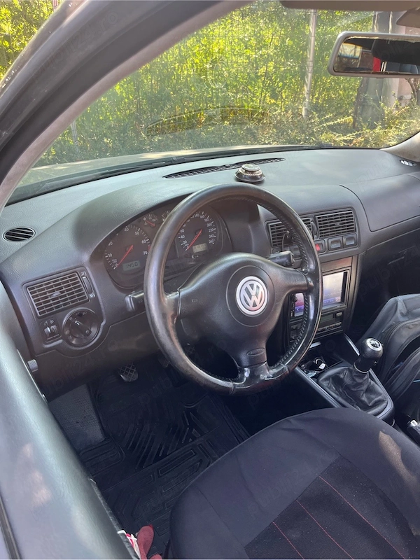 VOLKSWAGEN Golf 2024 — imagine 2