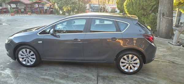 OPEL Astra 2013 — imagine 4
