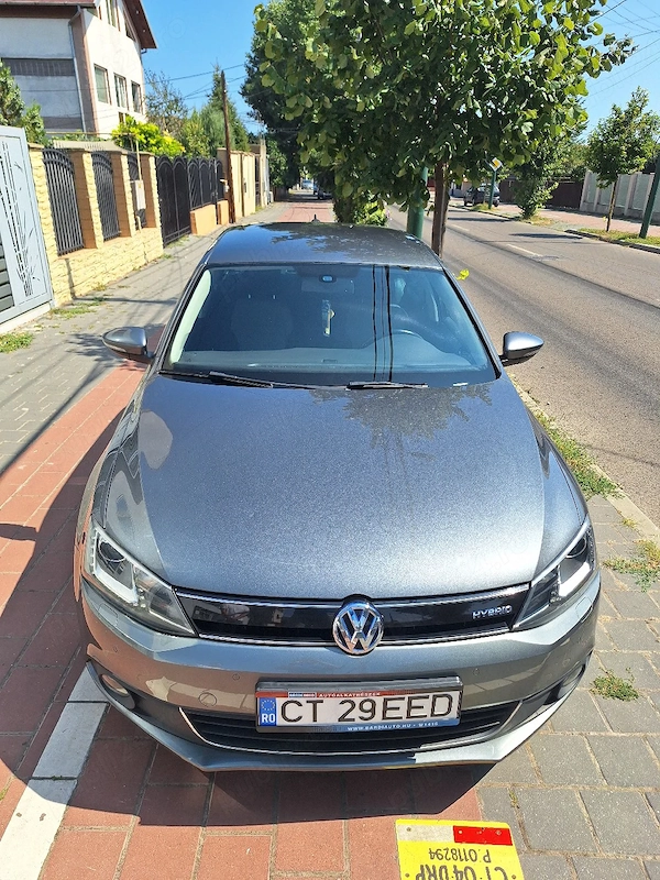 VOLKSWAGEN Jetta 2013 — imagine 5